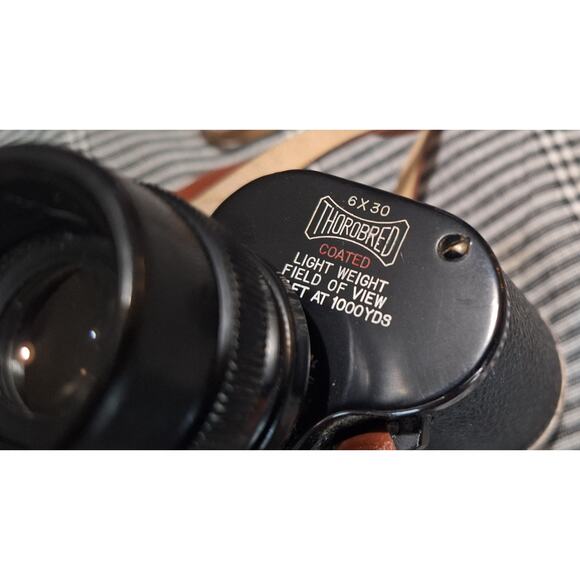 Yoshida & Co Thorobred 6X30 binoculars no. 11578- FOV: 393' @1000yds- excellent - Picture 2 of 9